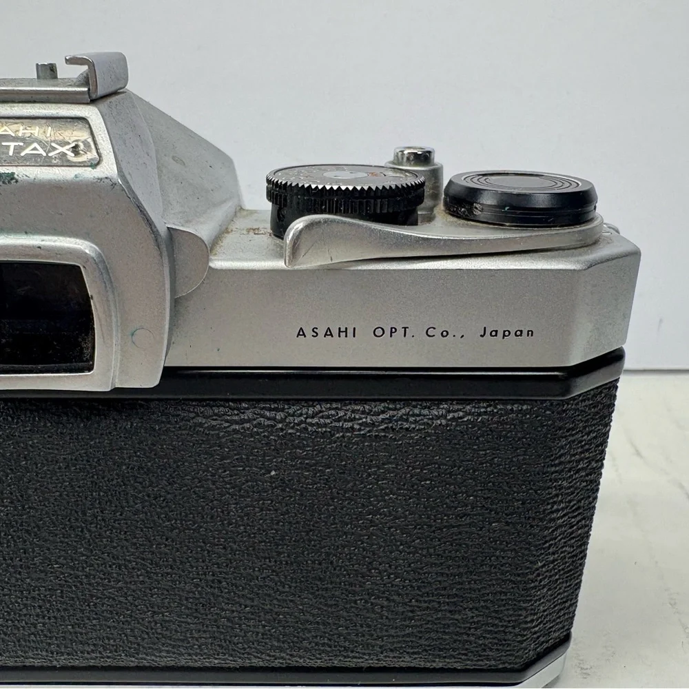 Honeywell Pentax Spotmatic Asahi Japan Camera With Tamron 45m Lens & Case